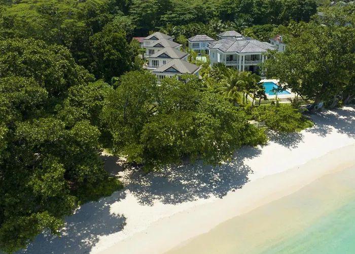 Les Jolies Eaux Villa - Chateau Elysium