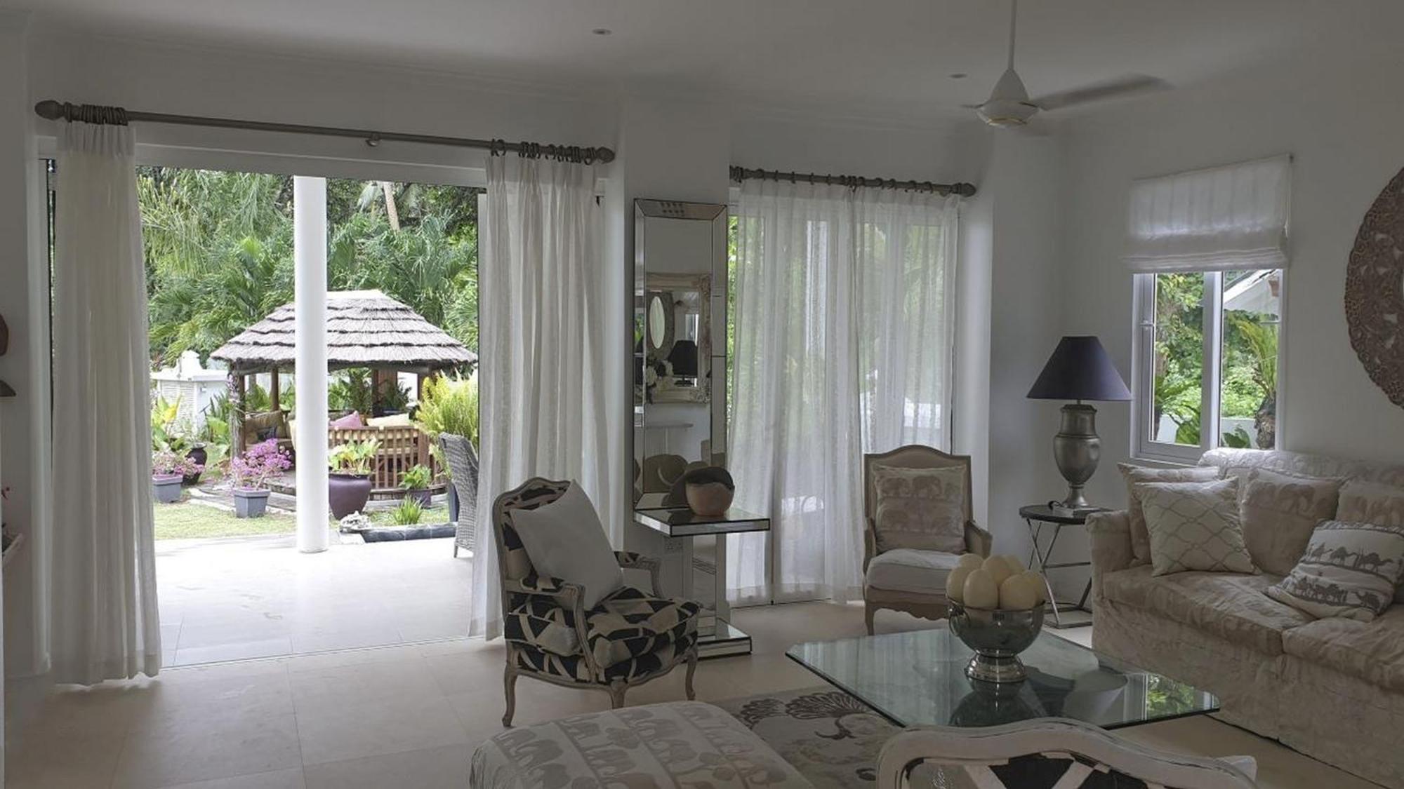 Les Jolies Eaux - Chateau Elysium Villa *